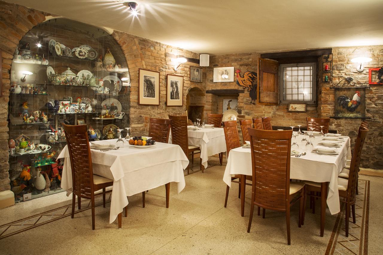 Locanda Da Ciacci Petriano Exterior foto